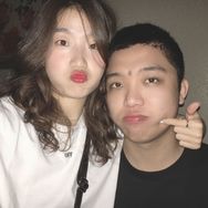 抖音美妆排行榜第19名俩不正（微眸）,新榜指数815.3000,新增作品数1,分享数2864,评论数891,点赞数2.26w,新增粉丝数1460,累计粉丝数281.52w