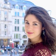 王韵蓝 Carly Beth