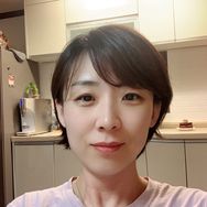 琳欧尼在韩国 每天早上8点半直播