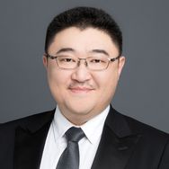 抖音财经排行榜第8名金融民工吉胖子,新榜指数813.7000,新增作品数4,分享数3449,评论数1631,点赞数1.05w,新增粉丝数3344,累计粉丝数129.92w