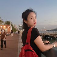 抖音人文社科排行榜第21名厦门芬兰,新榜指数830.2000,新增作品数1,分享数2799,评论数387,点赞数1.96w,新增粉丝数1295,累计粉丝数742.57w