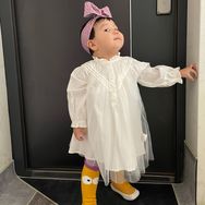 抖音母婴亲子排行榜第26名卷卷的毛,新榜指数830.1000,新增作品数1,分享数1.6w,评论数2381,点赞数7.34w,新增粉丝数1256,累计粉丝数184.24w