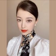 抖音生活排行榜第5名Alice-然,新榜指数922.6000,新增作品数1,分享数31.28w,评论数1.01w,点赞数38.36w,新增粉丝数3.29w,累计粉丝数500.65w