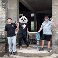 三个肥宅没活干