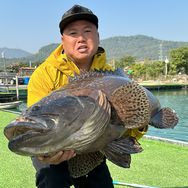 吴银平《吨哥》钓鱼