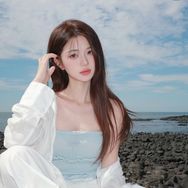 娜娜爱喝冰阔落