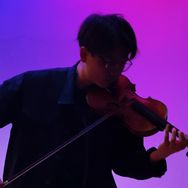 抖音音乐排行榜第7名拉小提琴的王主任🎻,新榜指数869.5000,新增作品数1,分享数1.23w,评论数1026,点赞数13w,新增粉丝数4428,累计粉丝数453.23w
