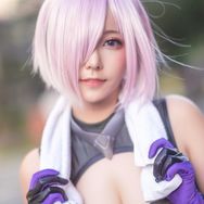 菌烨TAKO_