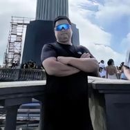 蓝战非（旅游攻略）