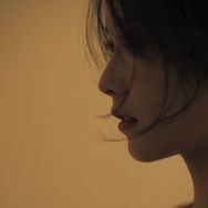 抖音音乐排行榜第10名韩晴小可爱🦖216,新榜指数870.2000,新增作品数1,分享数1.21w,评论数1454,点赞数10.87w,新增粉丝数6687,累计粉丝数324.35w
