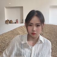 娜娜开农机