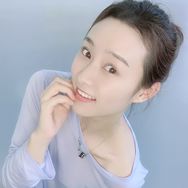 葡萄爱调皮