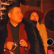 抖音剧情演绎排行榜第22名冷少,新榜指数886.5000,新增作品数1,分享数3611,评论数1233,点赞数2.41w,新增粉丝数4032,累计粉丝数1367.33w