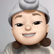 甜老师在笑