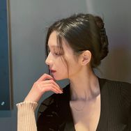 抖音二次元排行榜第13名琳园长🍰,新榜指数864.2000,新增作品数1,分享数6624,评论数801,点赞数8.21w,新增粉丝数1.35w,累计粉丝数234.12w
