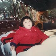 抖音音乐排行榜第10名ZouHaoHao,新榜指数889.8000,新增作品数2,分享数4.87w,评论数1w,点赞数60.44w,新增粉丝数2.15w,累计粉丝数693.43w