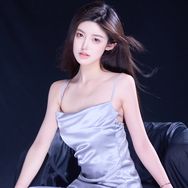 小乌苏Tina