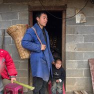 农村关二哥（勇往直前）