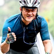 李亚鹏周五晚19点三简中秋茶礼专场