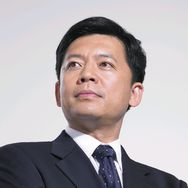 何政军