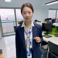 川妹雪莹(二月龄)