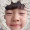 半夜猫被窝傻乐