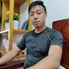 左歌手，右舞王