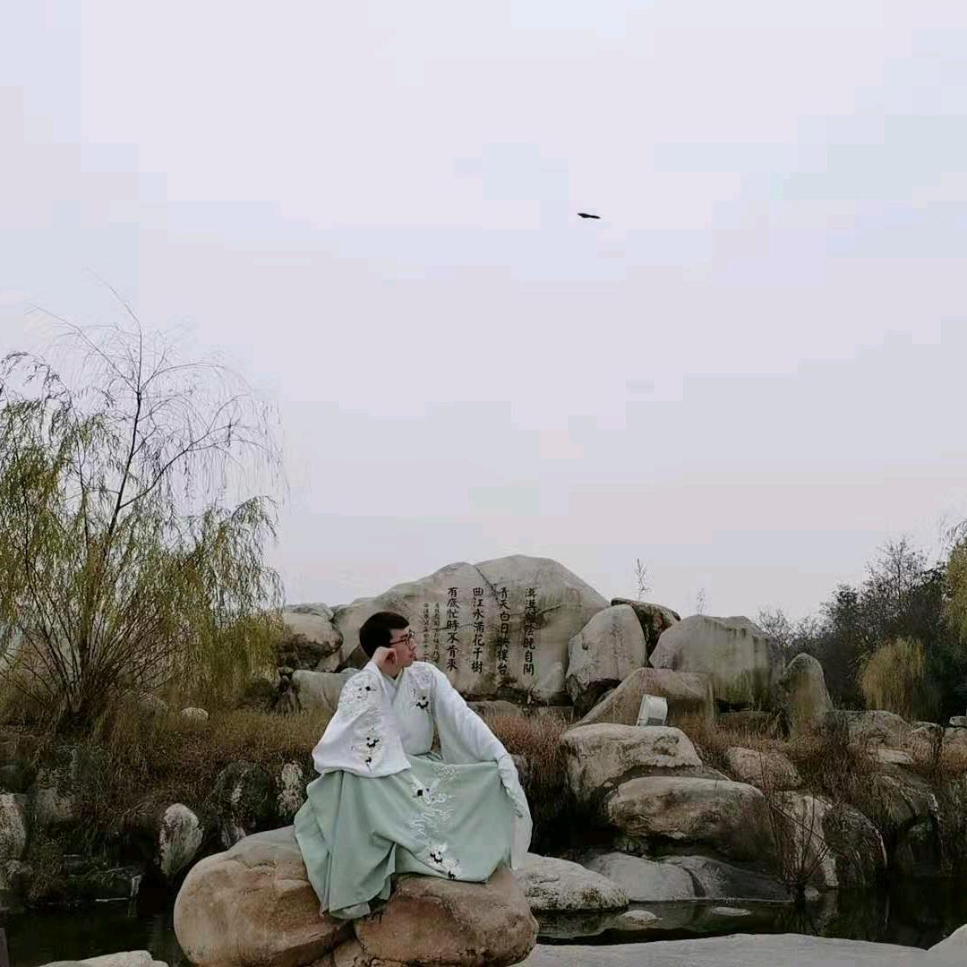 伪痞小王