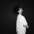 戚杰伦。