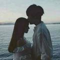低下头、吻你
