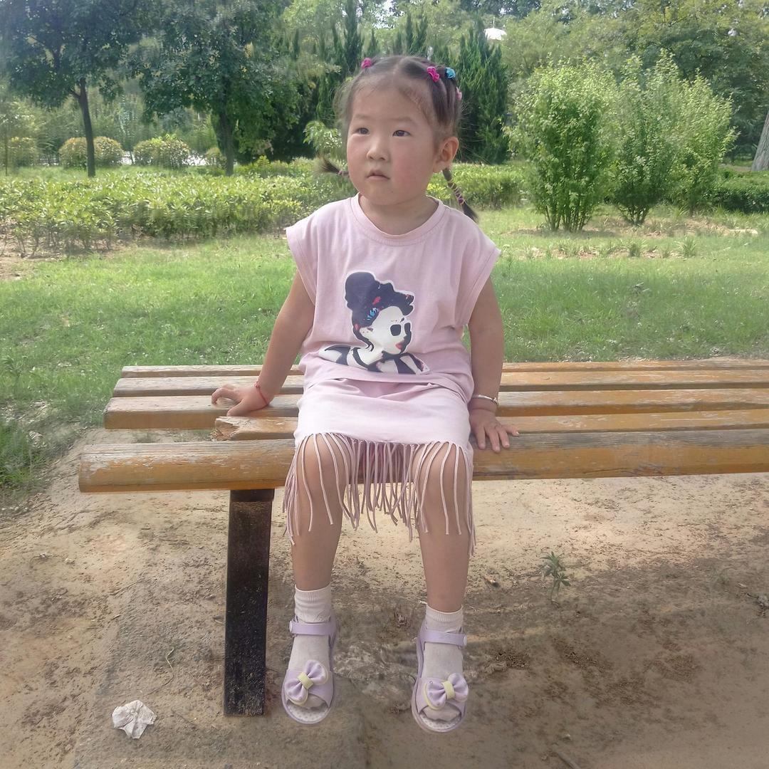 章辉煌_