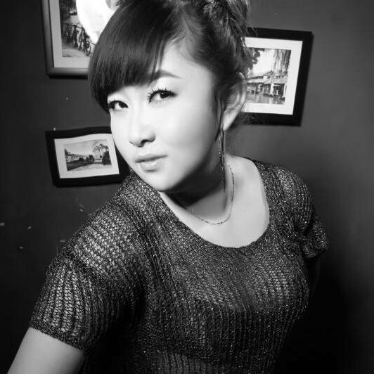 婷婷爱吃牛肉干