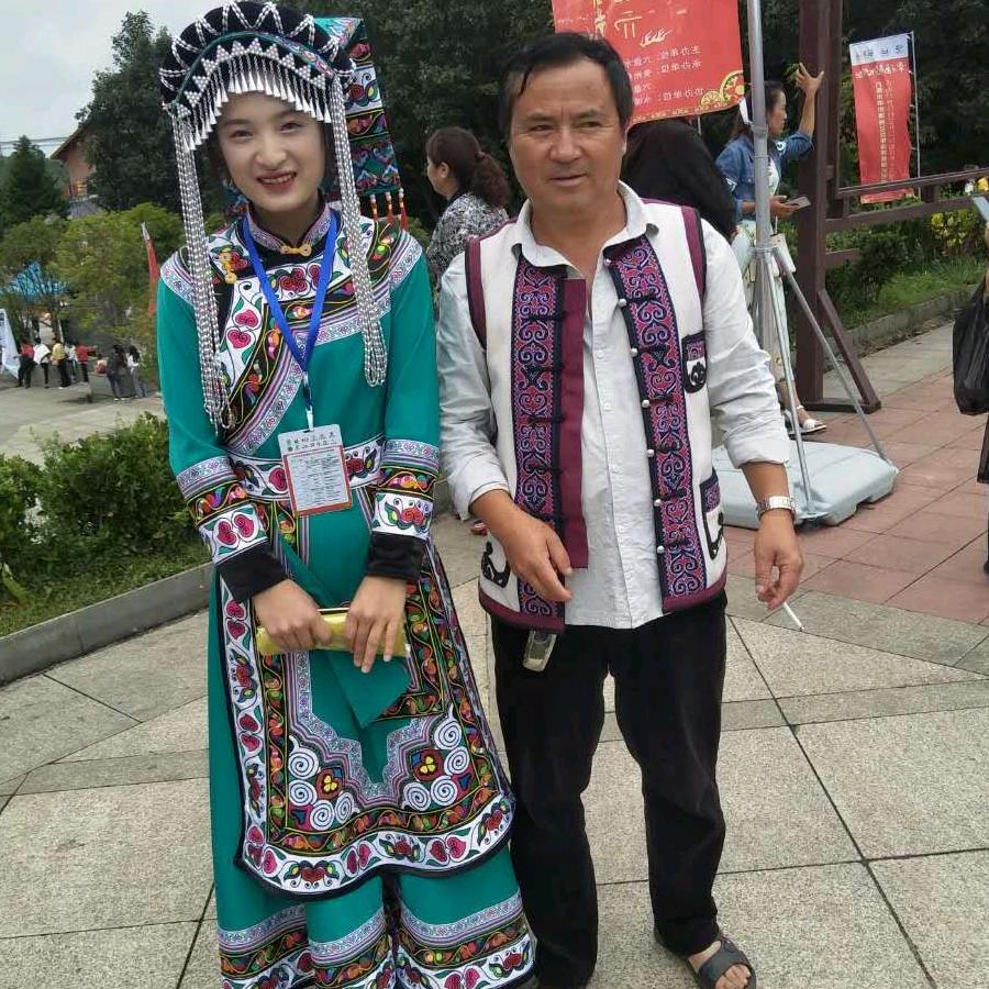黄方喜
