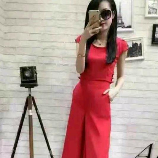 交城县木器厂伊人坊女装