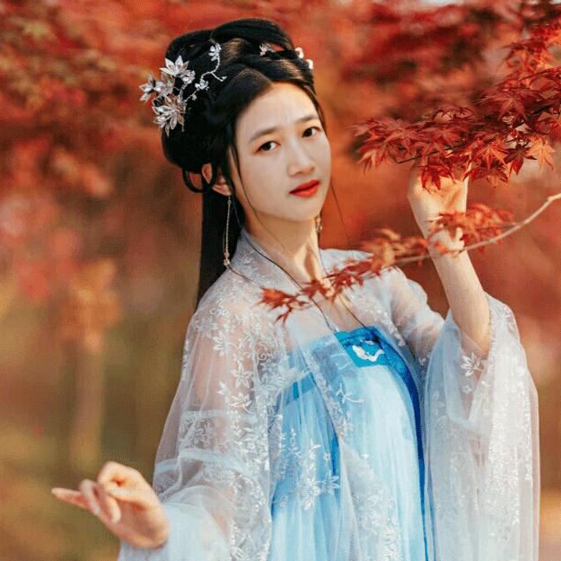 白云