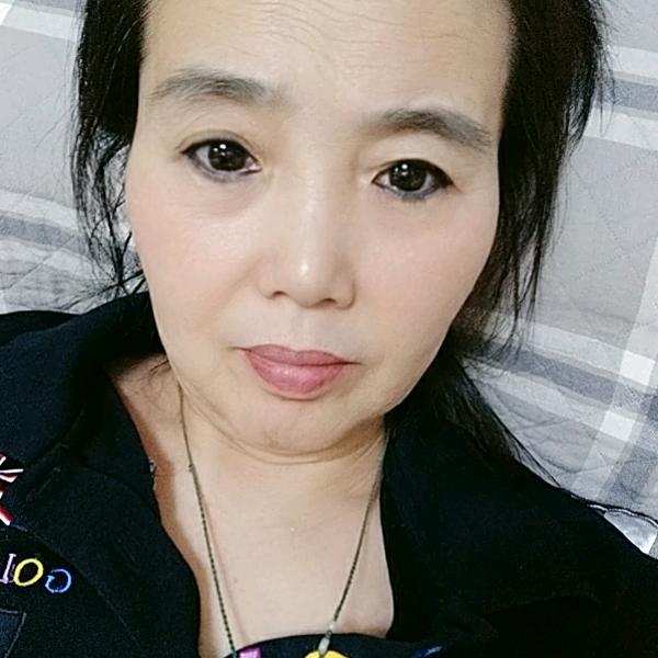 管婆（每晚18.45—19.45）