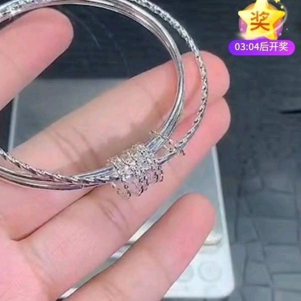 波姐爱唱歌单身