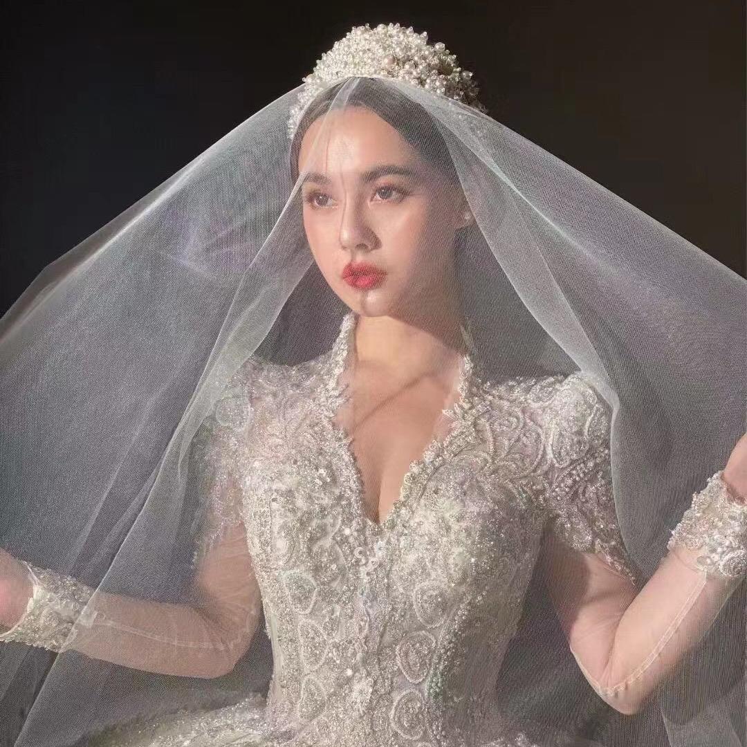 酉多米婚纱礼服馆新娘跟妆