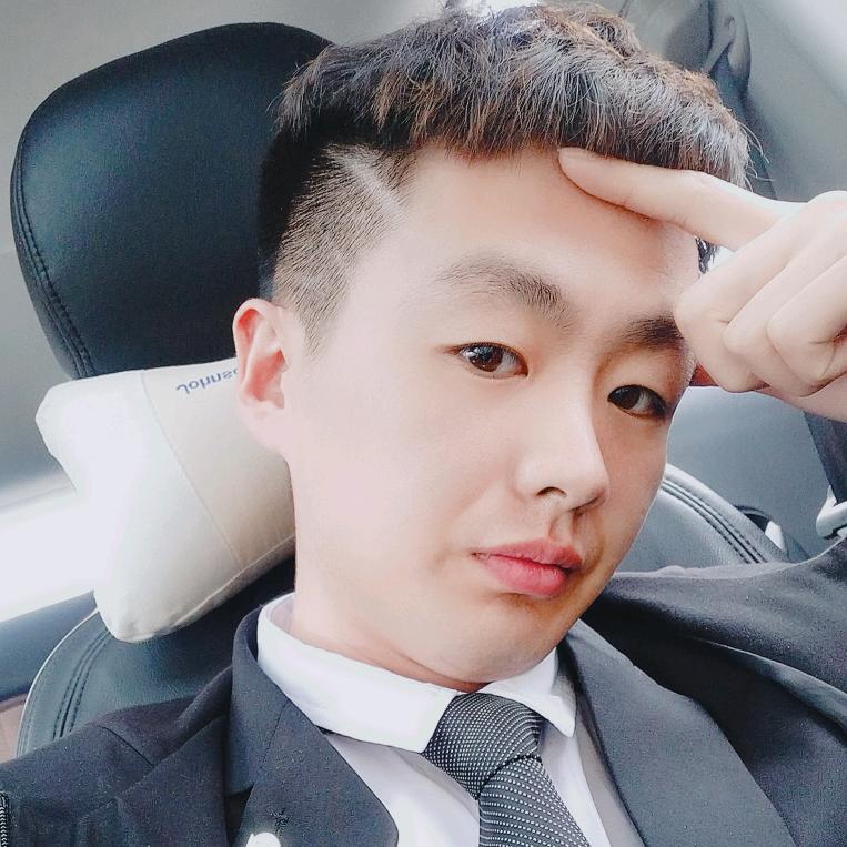 乐意李☀️
