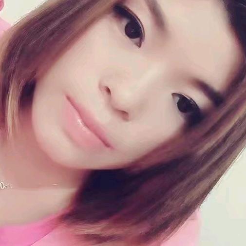 蝶儿飞飞