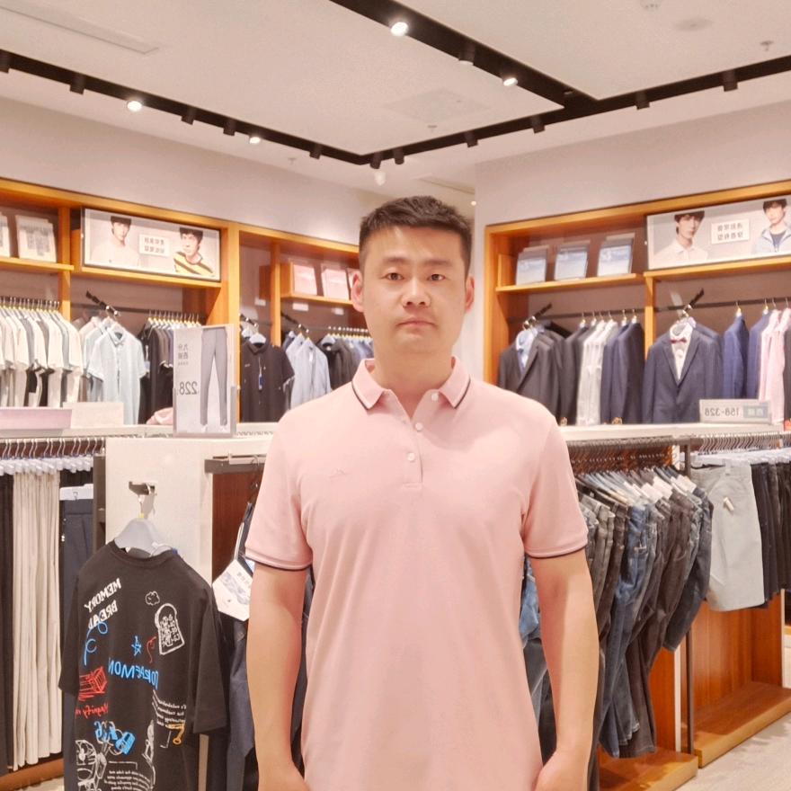 ℒ⃨ꪤ张上🌈꯭明朱ઈ࿐