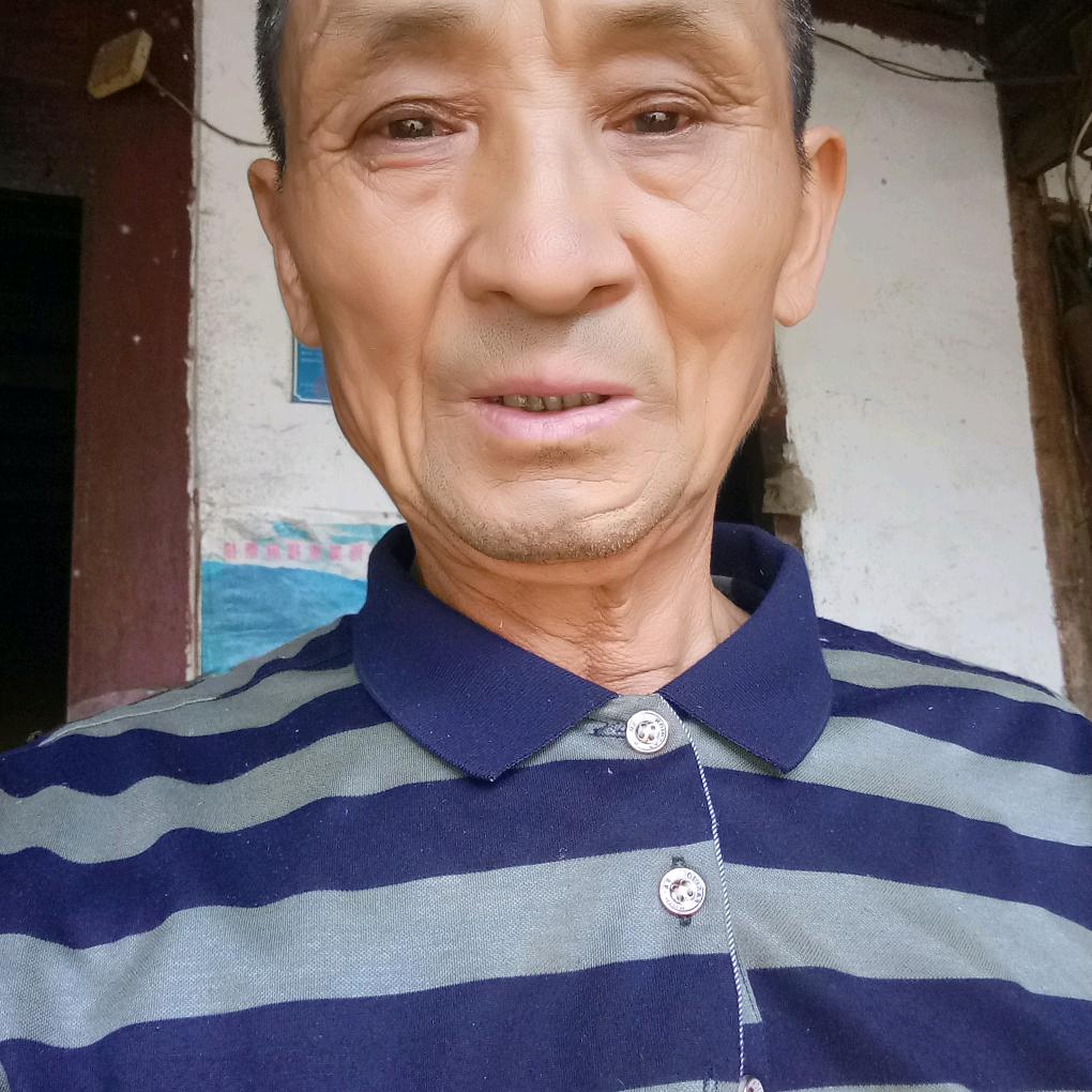 tyl
