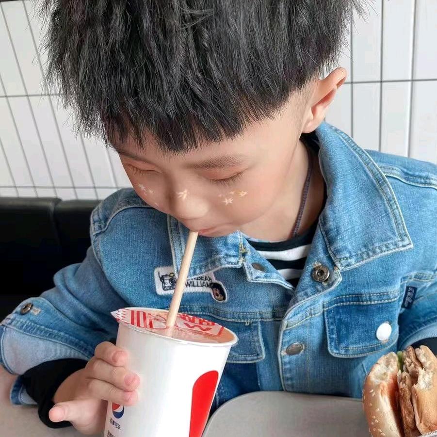 小魏