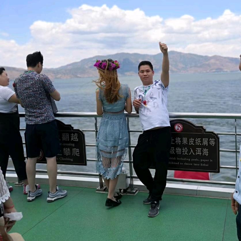 岑溪恩恩榴莲，批发