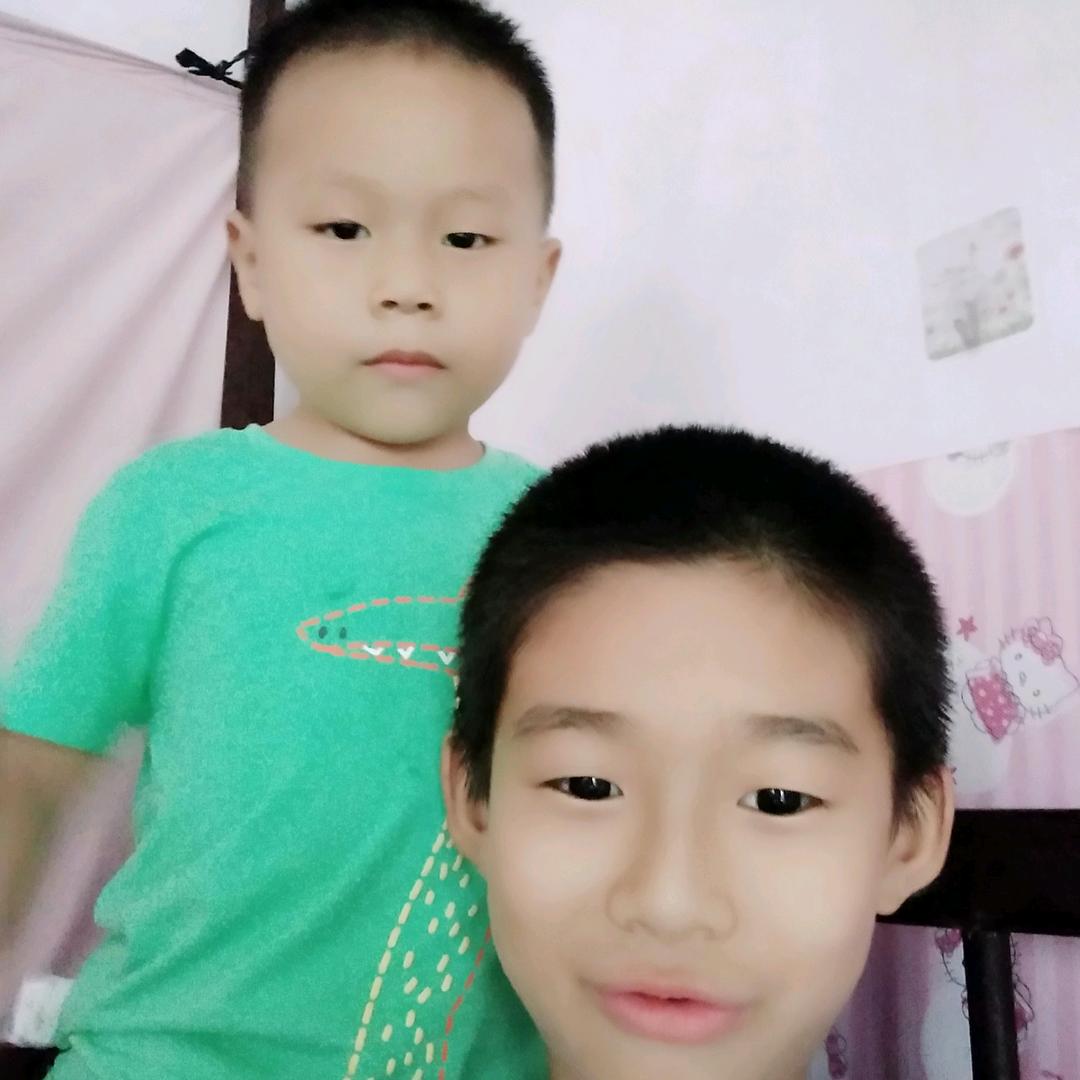 张志权的奶奶李敦玉