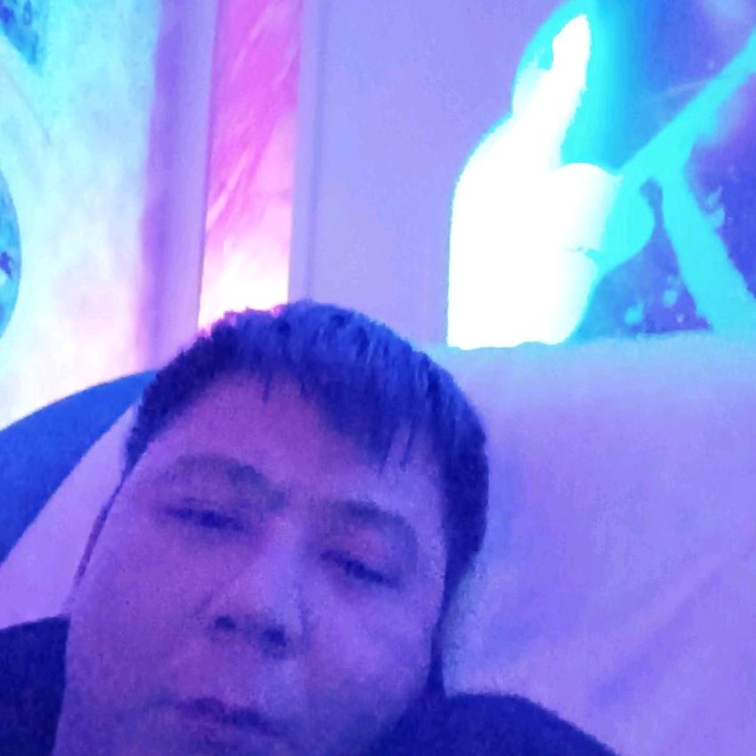 孤独的一个人