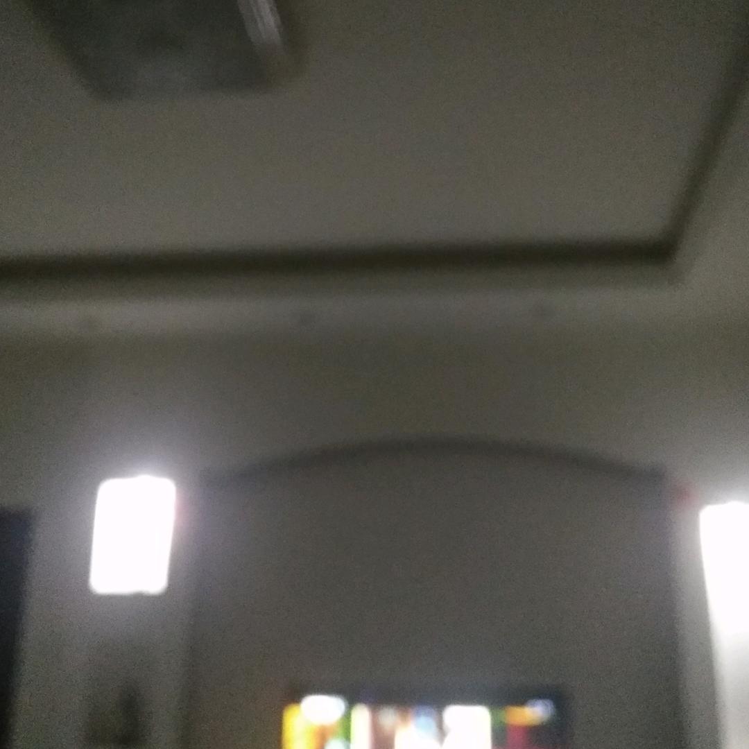 用户9858109402605