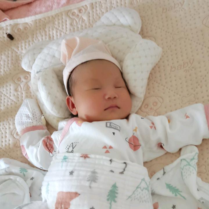 格格她爸