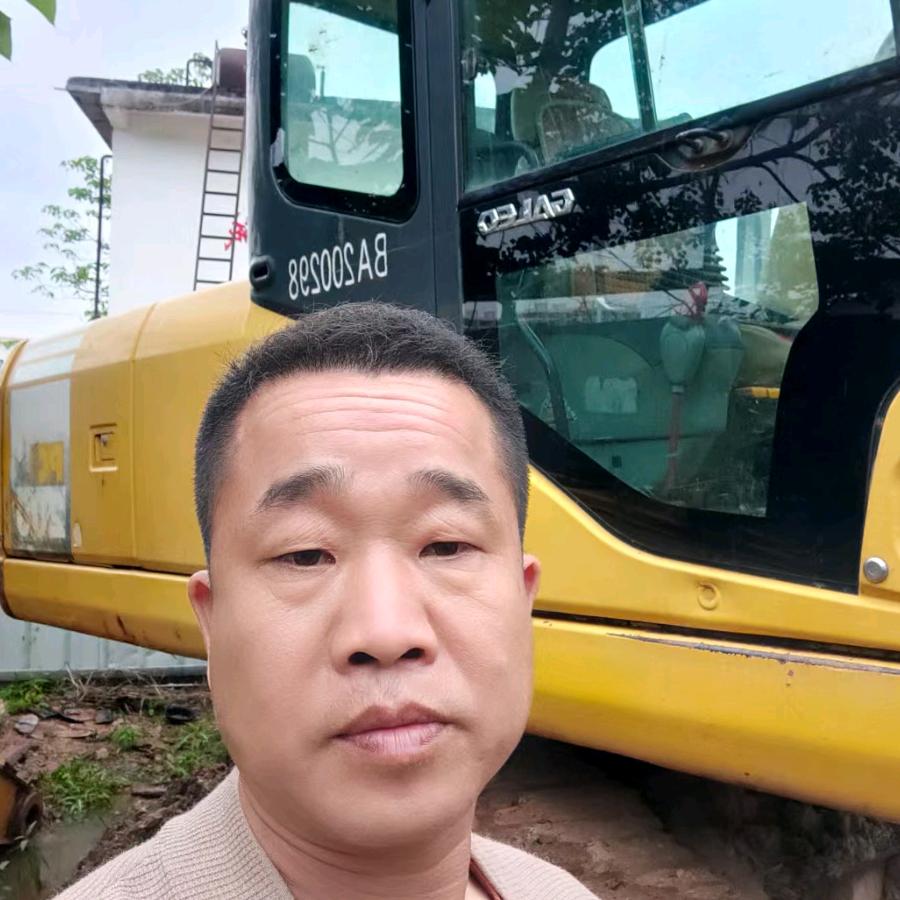 地炮二手挖机（码头伯伯宜昌）