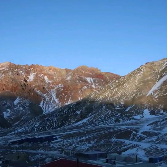 爱吃辣鸡勃的老五